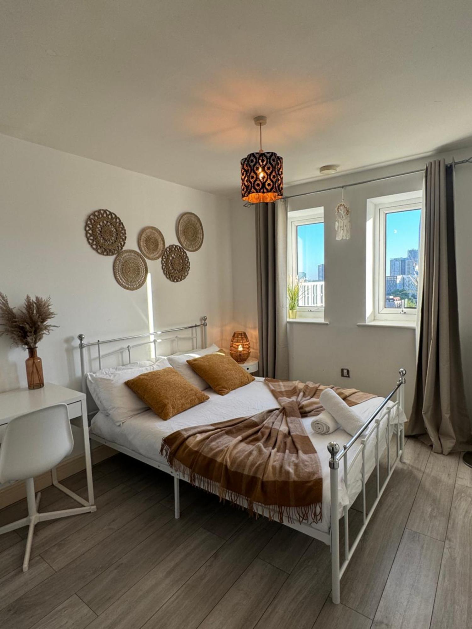 런던 Cozy Flat With Balcony 아파트 외부 사진